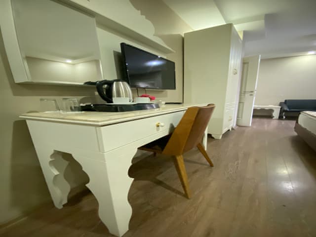 Ekonomik Üç Kişilik Oda