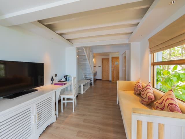 Duplex Garden Bungalow