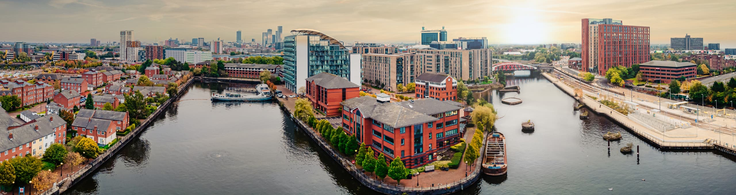 Manchester Helal Özellikli Tatil