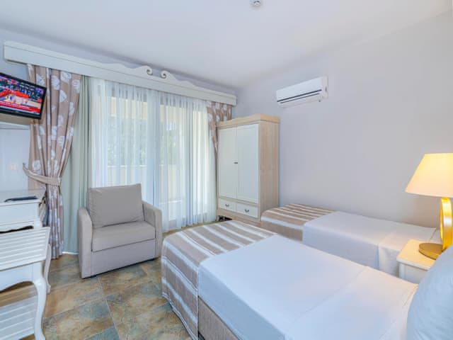 3 yatak odalı Villa (Jakuzili)