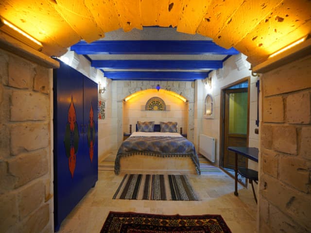 Delüks Üç Kişilik Oda