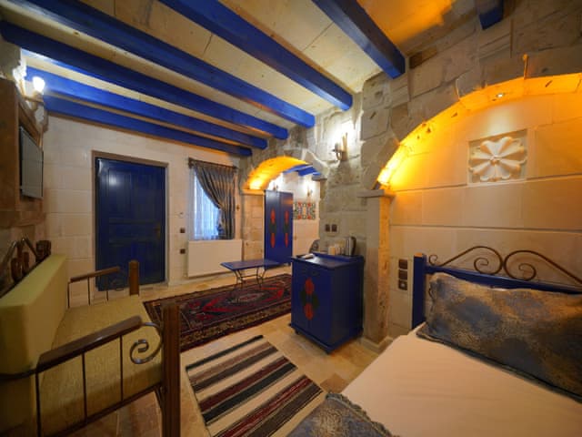 Delüks Üç Kişilik Oda