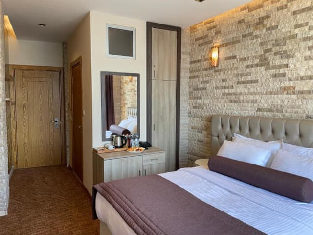 Delüks Çift/İki Yataklı Oda (Deniz manzaralı)