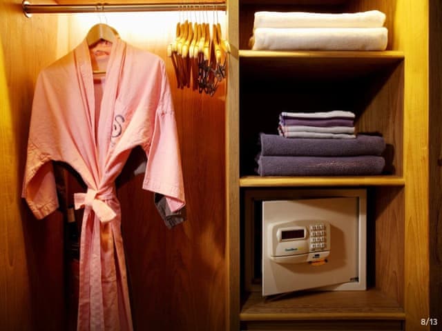 Pool Suite West (Ocean view)