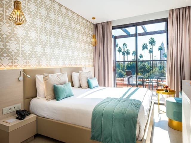 Double Room with Balcony Pool View