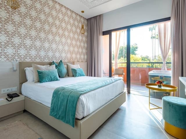 Double Room Jacuzzi with Balcony