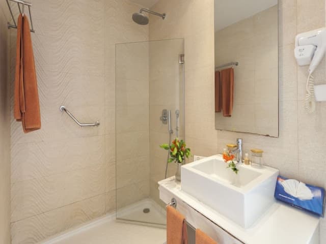 Superior Single Sea View