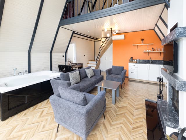 Jakuzili Delüks Bahçe Bungalovu (Termal Sulu)