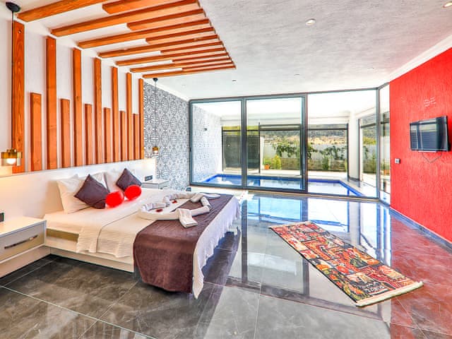 Havuzlu 1 yatak odalı Villa