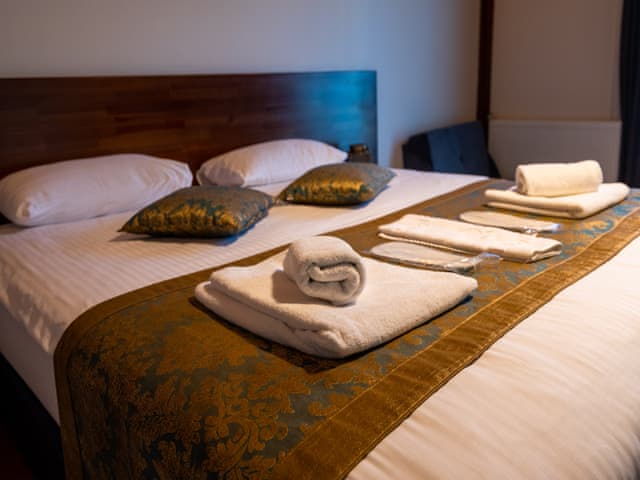 Standart Balkonlu Çift Kişilik Oda