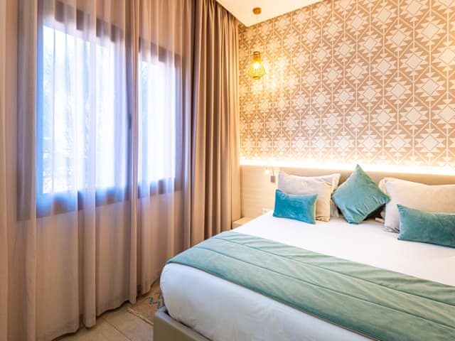 Double Room Jacuzzi with No Balcony