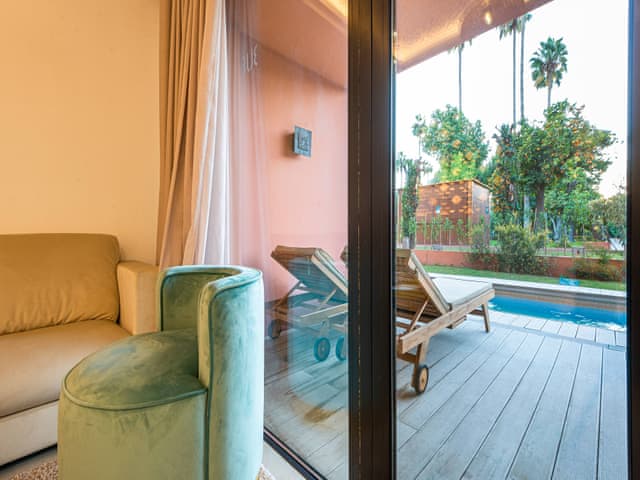 Junior Suite Swim Up