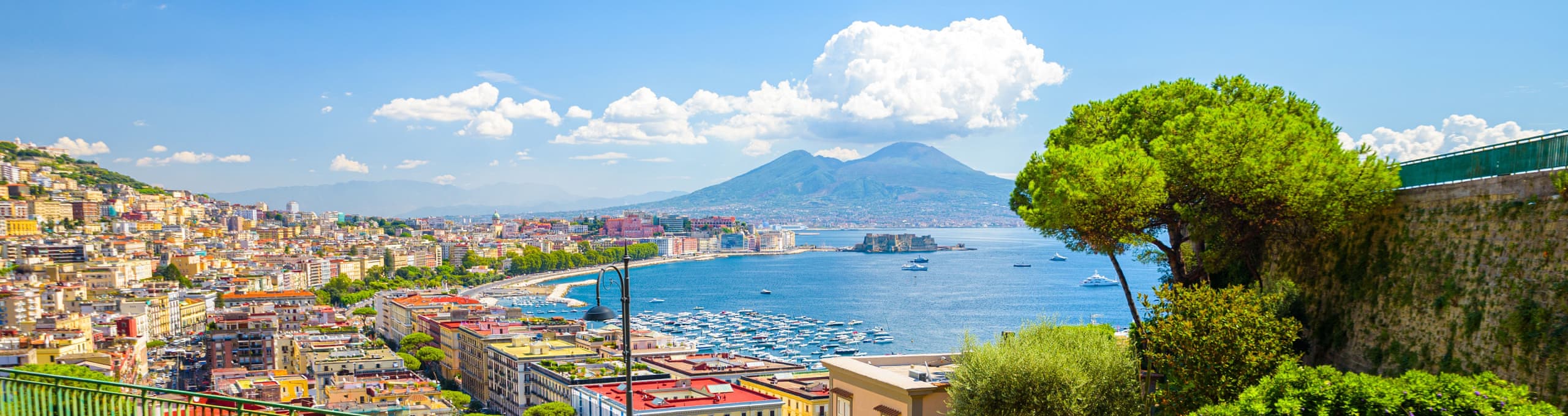 Napoli Helal Özellikli Tatil