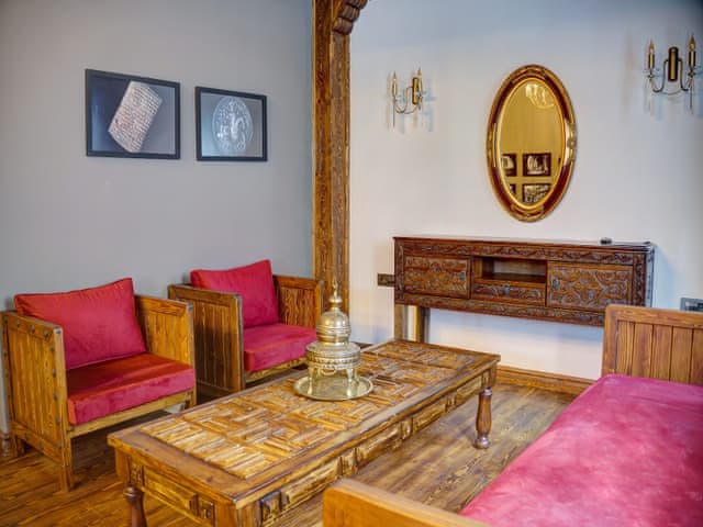 Sultanhanı Loft Suit