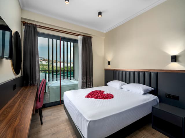 Standart Oda (Jakuzi)