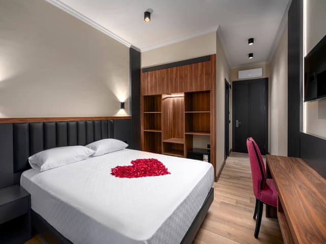 Standart Oda (Jakuzi)