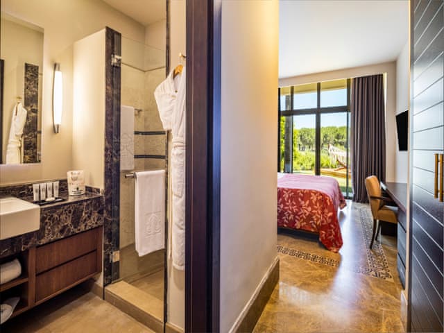 Presidential Villa, Multiple Beds (Presidential Villa)