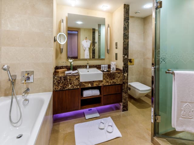 Superior Room, 2 Twin Beds, Golf View