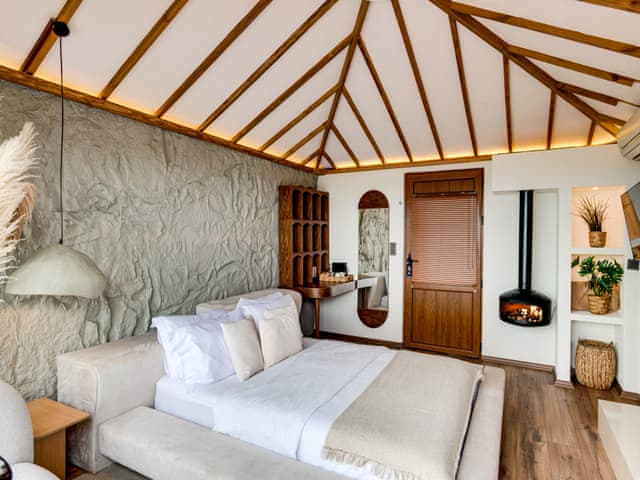 VIP Delüks Süit Jakuzili 8-9