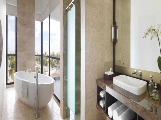 Deluxe Sea View Room