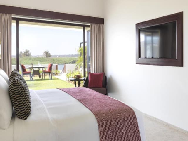 One Bedroom Lagoon View Villa