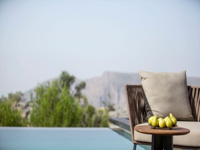 One Bedroom Cliff Pool Villa -