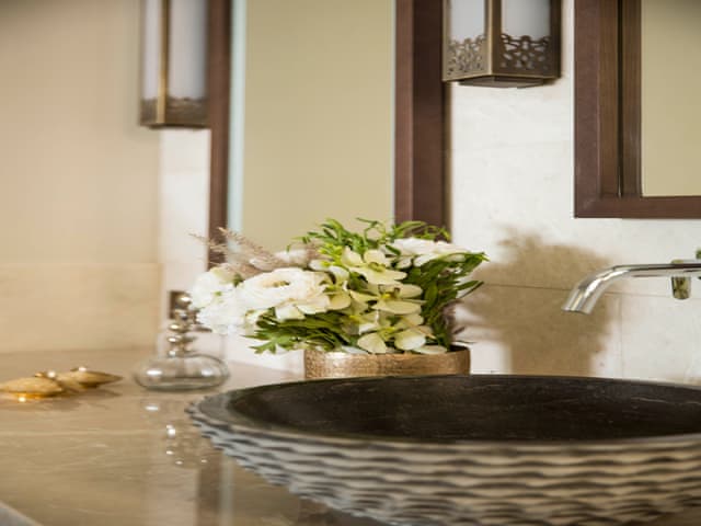 One Bedroom Cliff Pool Villa -