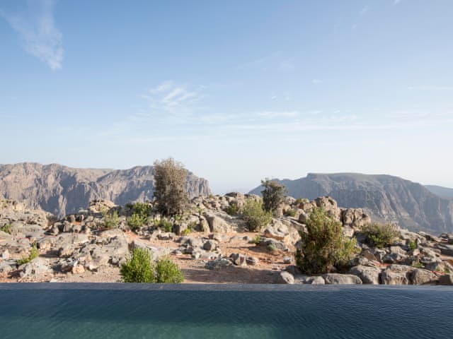 One Bedroom Cliff Pool Villa -