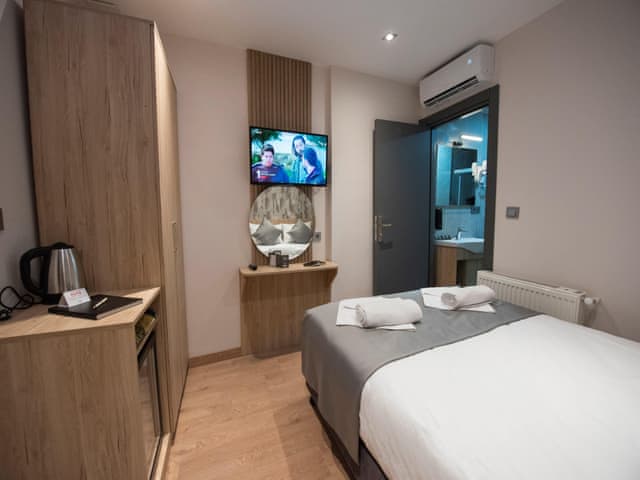 Ekonomik Çift Kişilik Oda