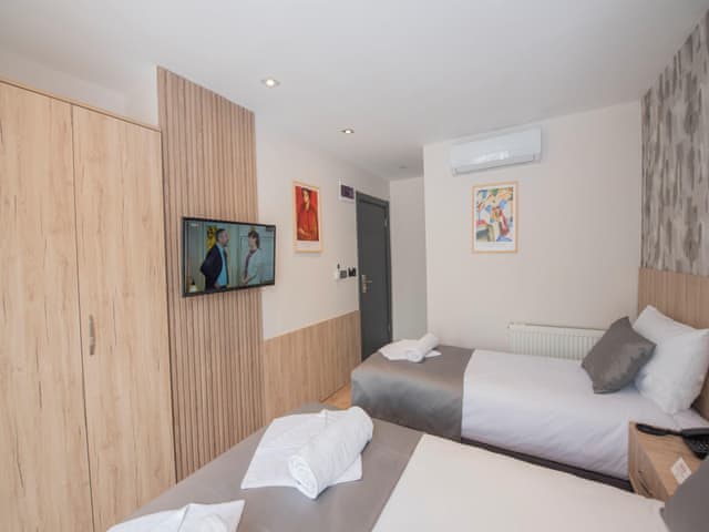 Superior Üç Kişilik Oda