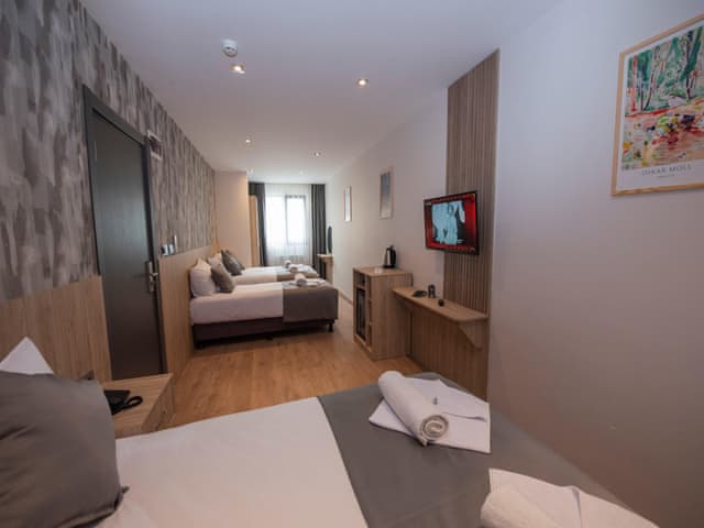 Superior Aile Odası