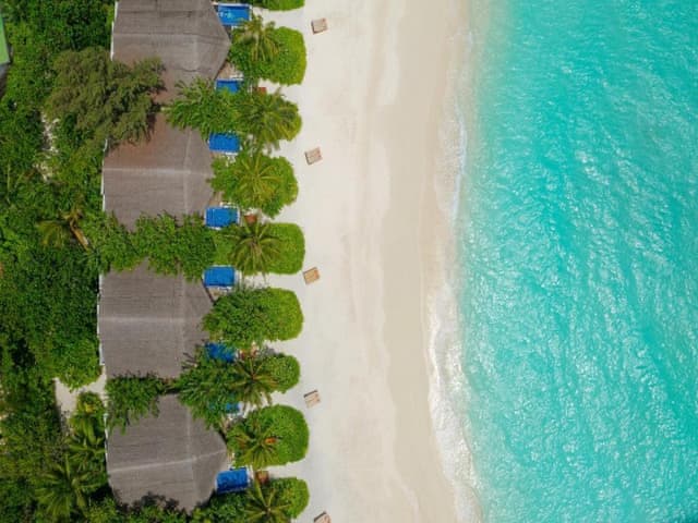 Havuzlu Plaj Villası