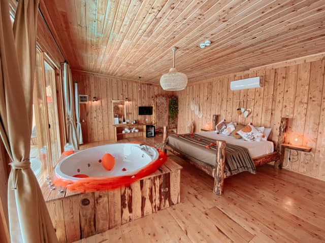 Elysium Deniz Manzaralı Suite