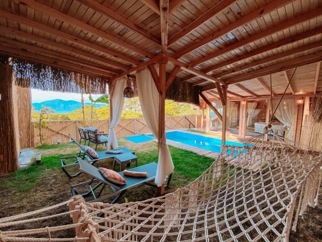 Azure Deniz Manzaralı Suite