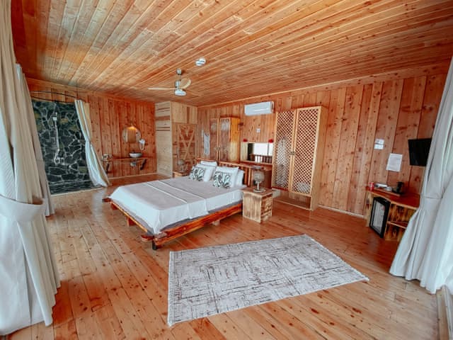 Paradıse Deniz Manzaralı