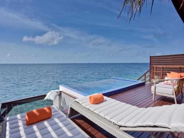 Reef Pool Water Villa