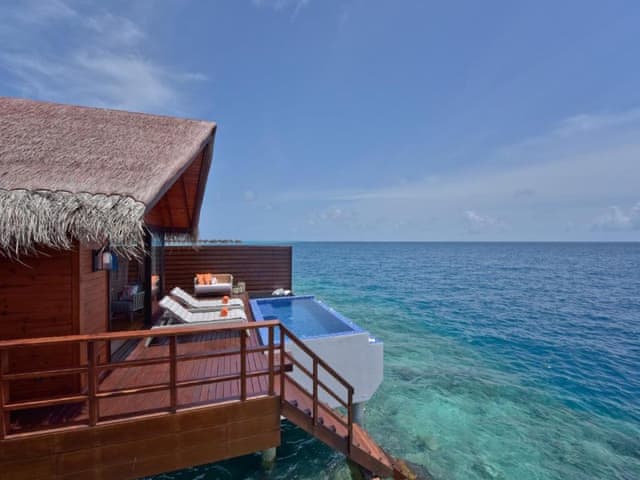 Reef Pool Water Villa