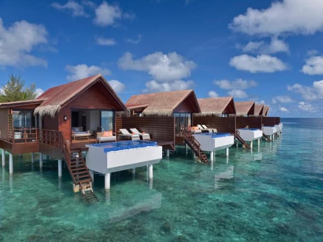 Reef Pool Water Villa