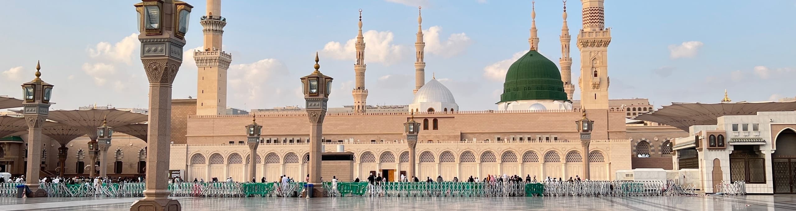 Umrah-Hotels: Zimmer mit Blick auf Haram in Mekka und Medina