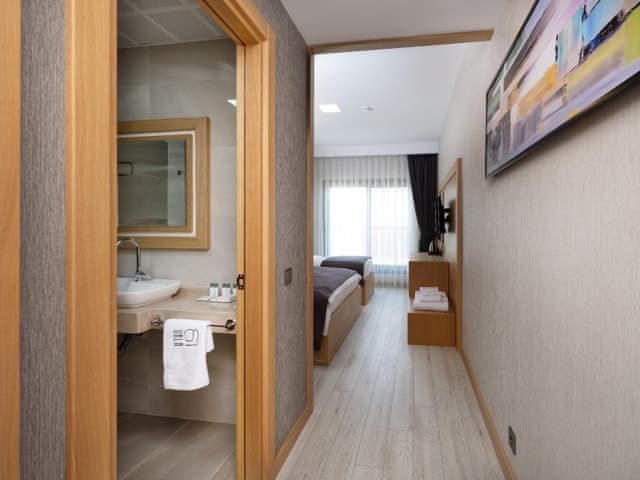 Standart Üç Kişilik Oda