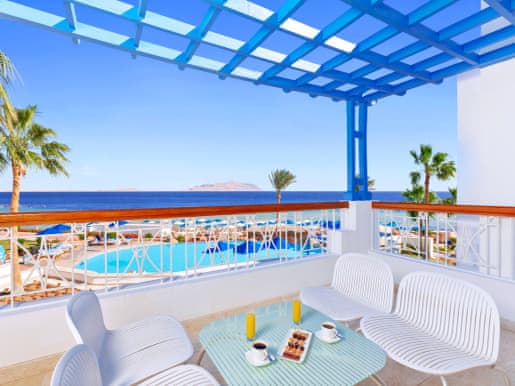 Villa - Beach Front