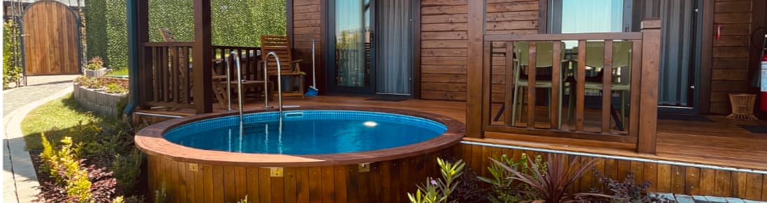 Muhafazakar Havuzlu Bungalovlar