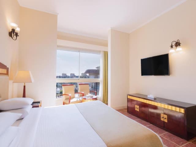 Triple Superior Side Sea View Room