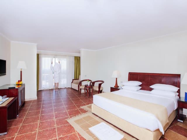 Triple Superior Side Sea View Room
