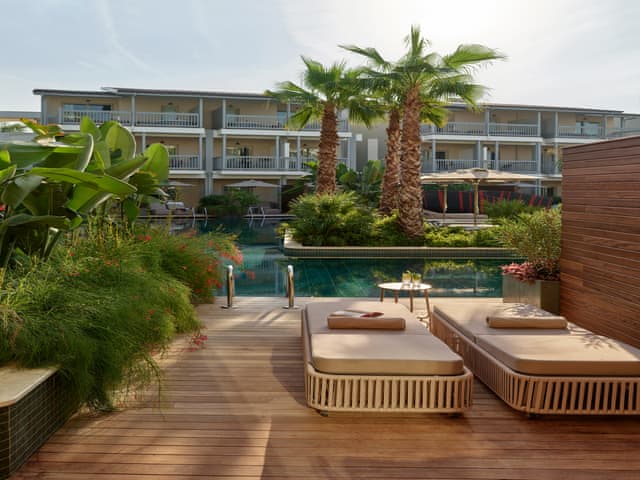 Delüks Lagün Oda Havuz Erişimli