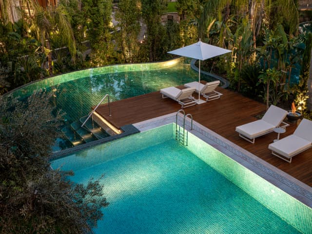 Bayou Villa Dört Yatak Odalı