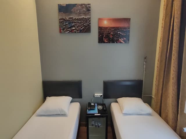 Standart Üç Kişilik Oda