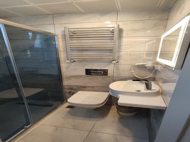 Delüks İki Yataklı Oda