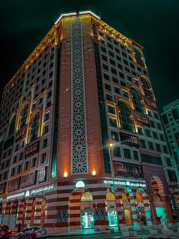 Waqf Outhman Bin Affan Hotel