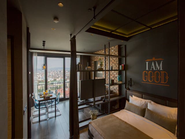 One Bedroom view City